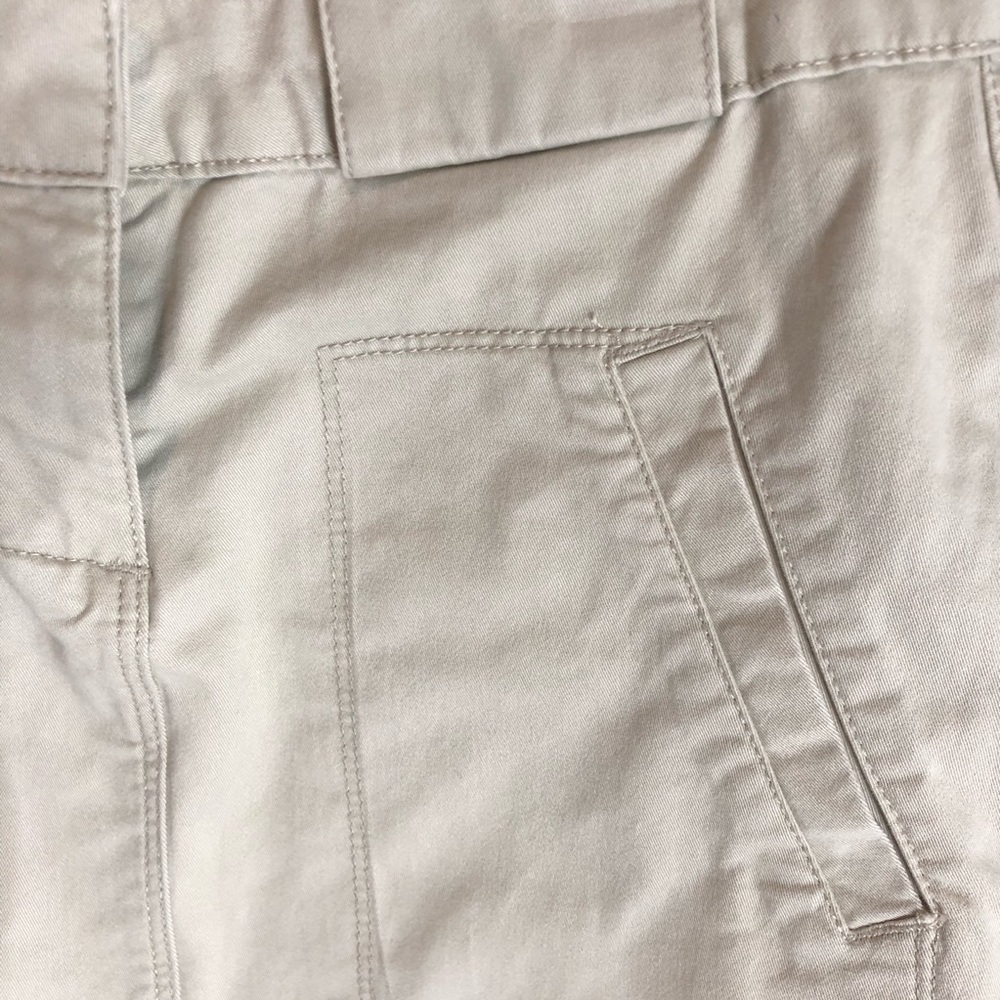 NWOT G.H. Bass & Co. Khaki Mini Skirt Size 2 - Picture 7 of 7